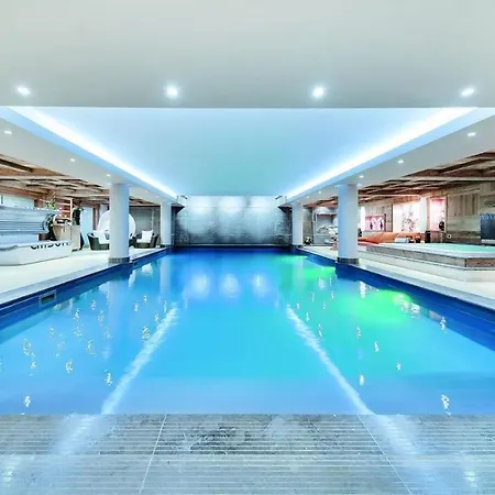 Alpesi faház Great Chalet With Splendid View And Indoor Jacuzzi