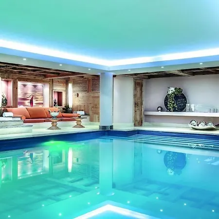 Great Chalet With Splendid View And Indoor Jacuzzi Saint-Bon-Tarentaise